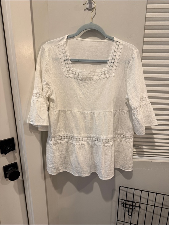 Tops - Women’s White Square Neck Lace Trim Peasant Top